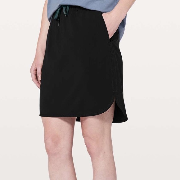 NWT Lululemon On The Fly Skirt - Picture 5 of 6